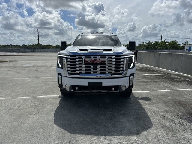 2024 GMC Sierra 3500 HD Denali