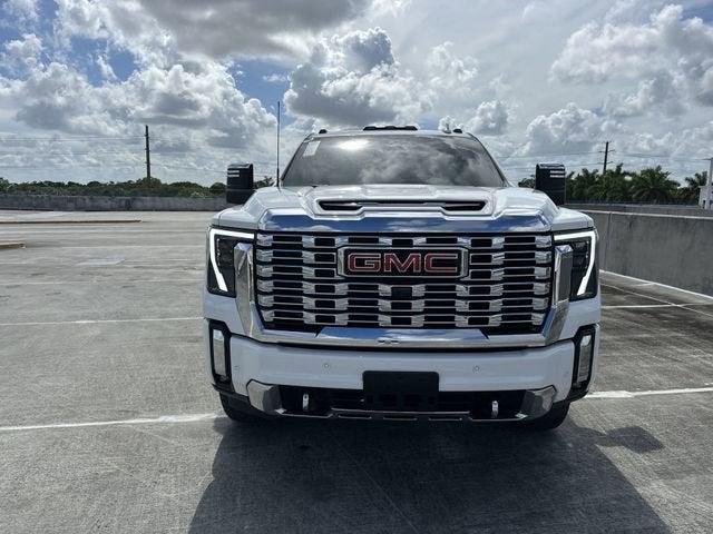 2024 GMC Sierra 3500 HD Denali