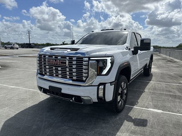 2024 GMC Sierra 3500 HD Denali