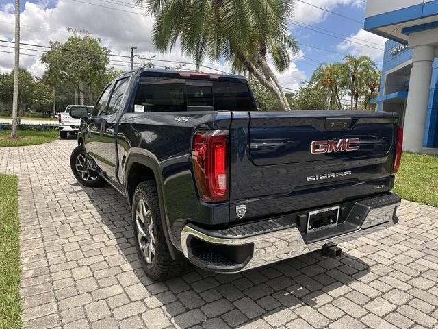 2022 GMC Sierra 1500 SLT