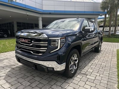 2022 GMC Sierra 1500 SLT