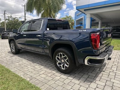 2022 GMC Sierra 1500 SLT