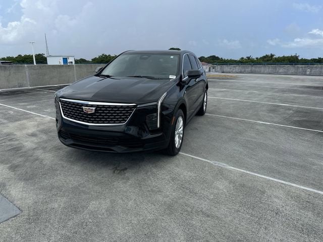 2024 Cadillac XT4 Luxury