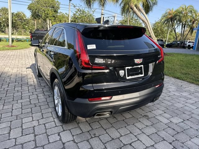2023 Cadillac XT4 FWD Luxury