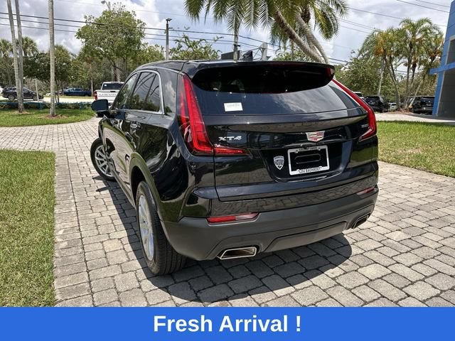 2023 Cadillac XT4 Luxury
