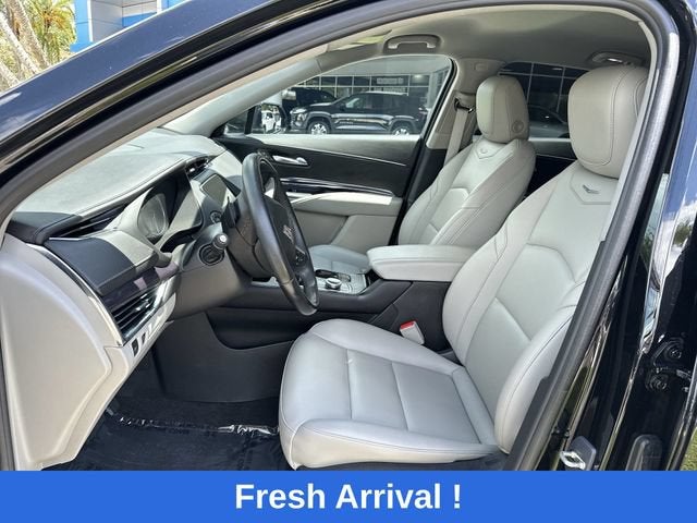 2023 Cadillac XT4 Luxury