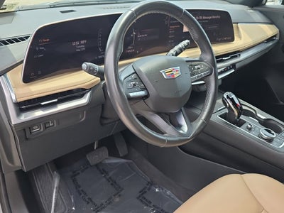 2025 Cadillac XT4 Premium Luxury