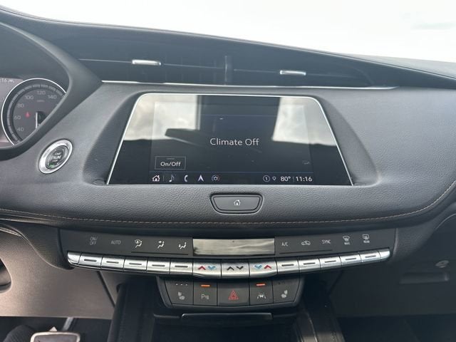 2022 Cadillac XT4 Sport