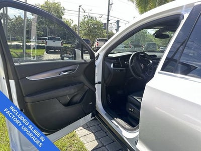 2024 Cadillac XT6 Luxury