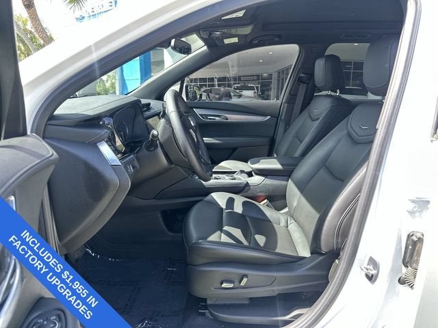 2024 Cadillac XT6 Luxury