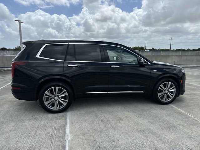 2023 Cadillac XT6 Premium Luxury