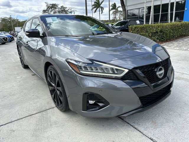 2023 Nissan Maxima SR