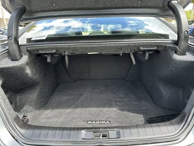 2023 Nissan Maxima SR