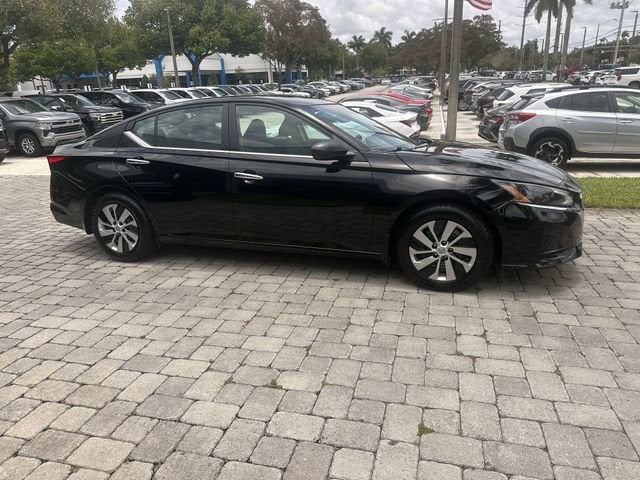 2025 Nissan Altima S