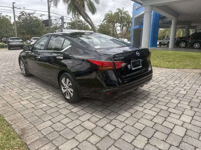 2025 Nissan Altima S