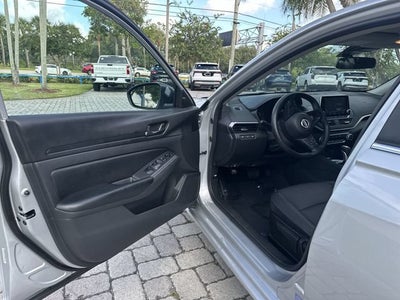 2025 Nissan Altima S
