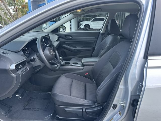 2025 Nissan Altima S