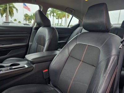 2022 Nissan Altima 2.5 SR