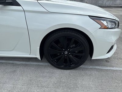 2022 Nissan Altima 2.5 SR