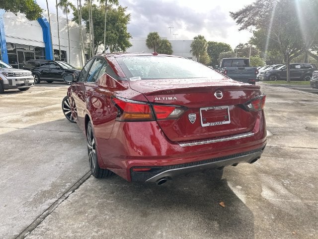 2022 Nissan Altima 2.5 SR