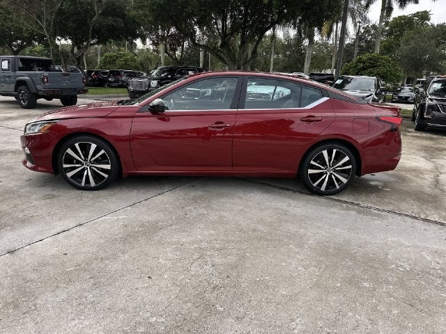 2022 Nissan Altima 2.5 SR