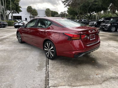2022 Nissan Altima 2.5 SR