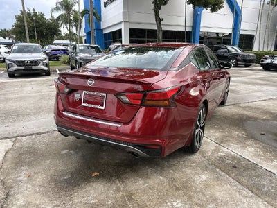 2022 Nissan Altima 2.5 SR