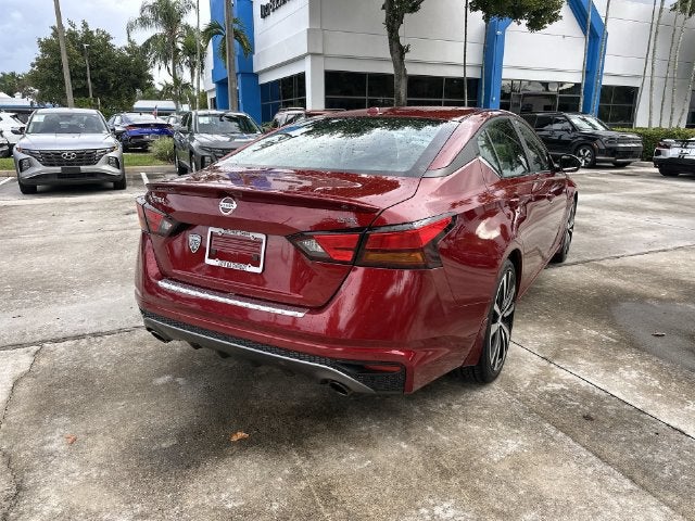 2022 Nissan Altima 2.5 SR