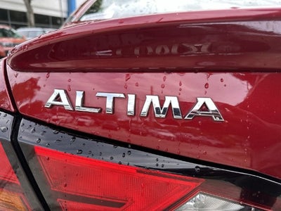 2022 Nissan Altima 2.5 SR