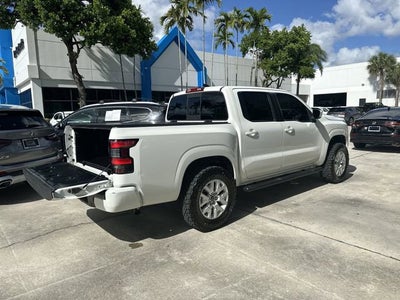 2022 Nissan Frontier SV