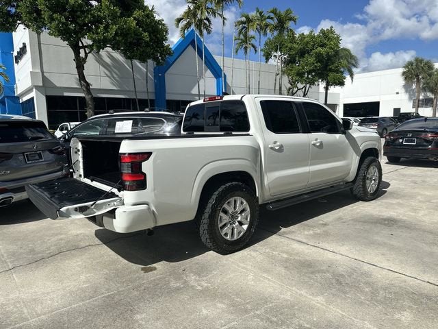 2022 Nissan Frontier SV