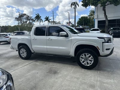 2022 Nissan Frontier SV