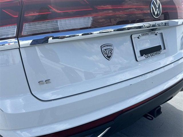 2024 Volkswagen Atlas Cross Sport 2.0T SE w/Technology