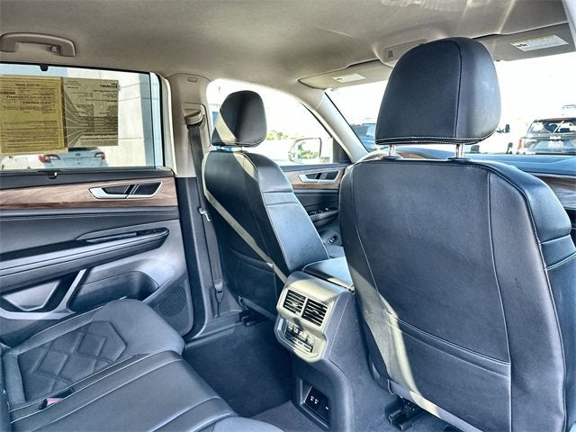 2024 Volkswagen Atlas 2.0T SE w/Technology