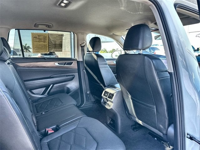 2024 Volkswagen Atlas 2.0T SE w/Technology