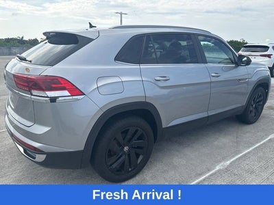 2022 Volkswagen Atlas Cross Sport 2.0T SE w/Technology