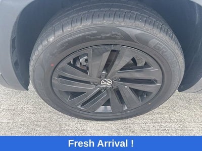 2022 Volkswagen Atlas Cross Sport 2.0T SE w/Technology