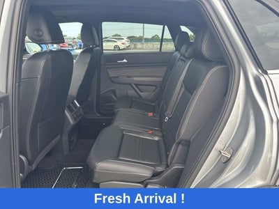 2022 Volkswagen Atlas Cross Sport 2.0T SE w/Technology