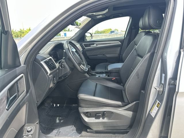 2022 Volkswagen Atlas Cross Sport 2.0T SE w/Technology