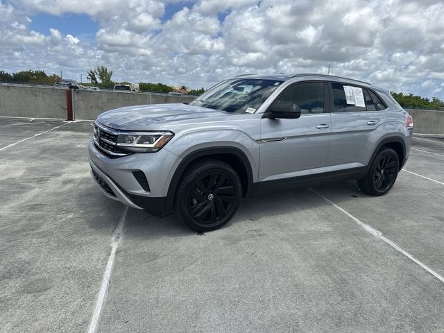 2022 Volkswagen Atlas Cross Sport 2.0T SE w/Technology
