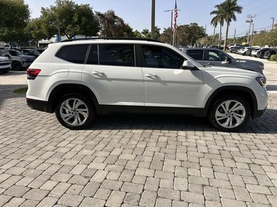 2022 Volkswagen Atlas 2.0T SE w/Technology
