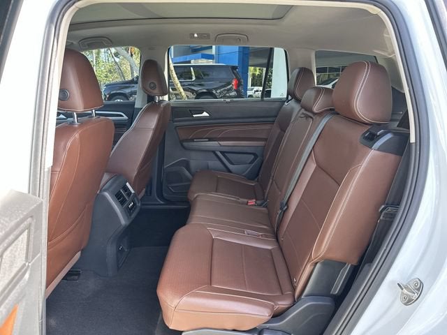 2022 Volkswagen Atlas 2.0T SE w/Technology