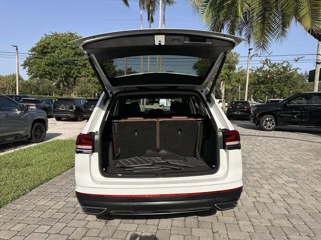 2022 Volkswagen Atlas 2.0T SE w/Technology