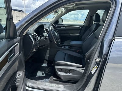 2022 Volkswagen Atlas 2.0T SE w/Technology