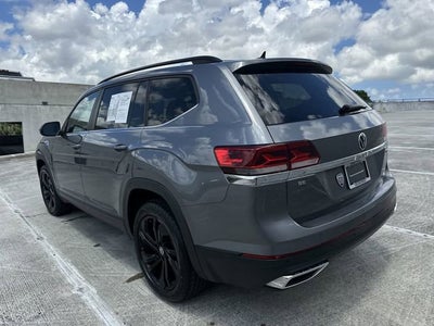 2022 Volkswagen Atlas 2.0T SE w/Technology
