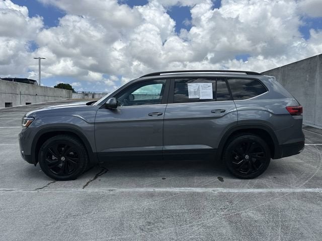 2022 Volkswagen Atlas 2.0T SE w/Technology