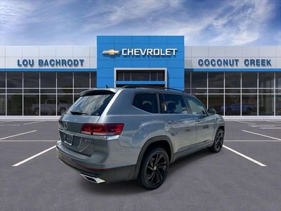 2022 Volkswagen Atlas 2.0T SE w/Technology