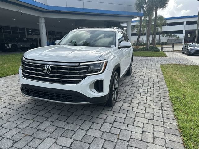 2024 Volkswagen Atlas 2.0T SE w/Technology
