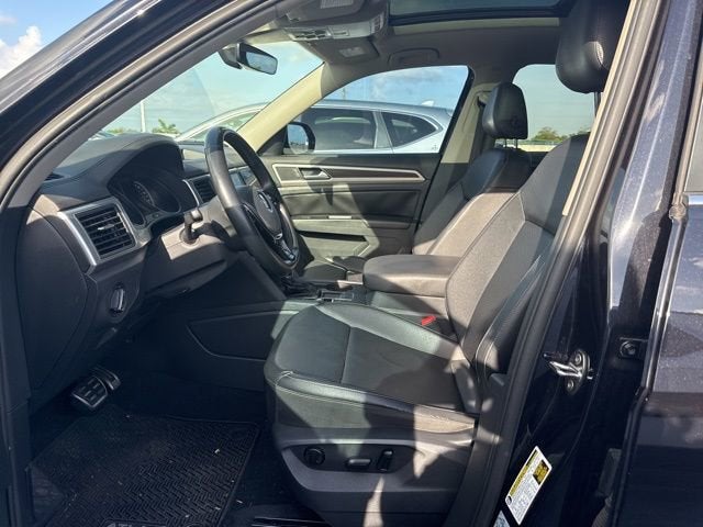 2019 Volkswagen Atlas 3.6L V6 SE w/Technology R-Line