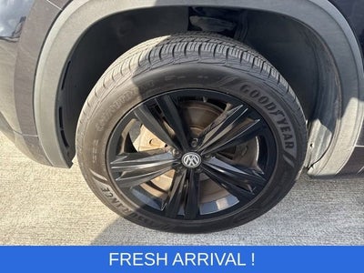 2019 Volkswagen Atlas 3.6L V6 SE w/Technology R-Line